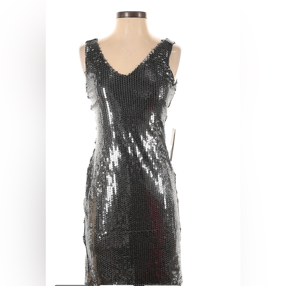 Carmen Marc Valvo sequin dress size Small NWT